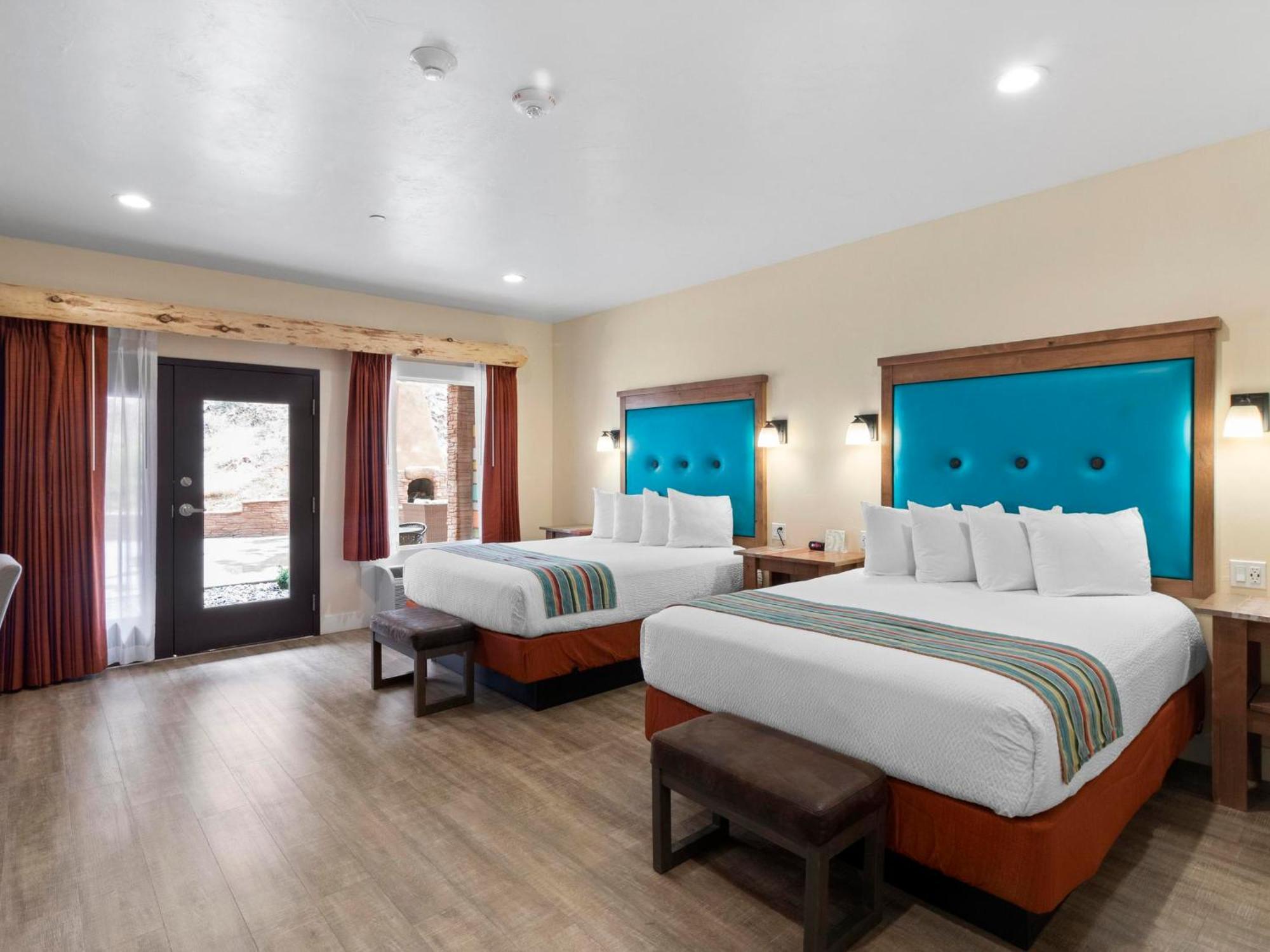 Bluff Dwellings Resort Екстер'єр фото